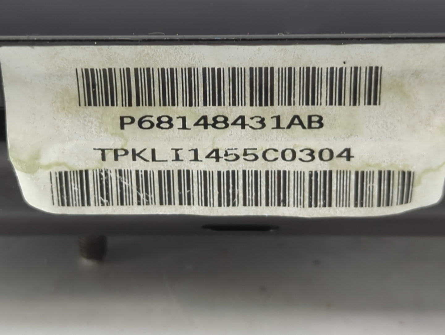 2015-2017 Chrysler 200 Air Bag Driver Left Knee OEM P/N:P68148431AB Fits Fits 2015 2016 2017 OEM Used Auto Parts - Oemusedau