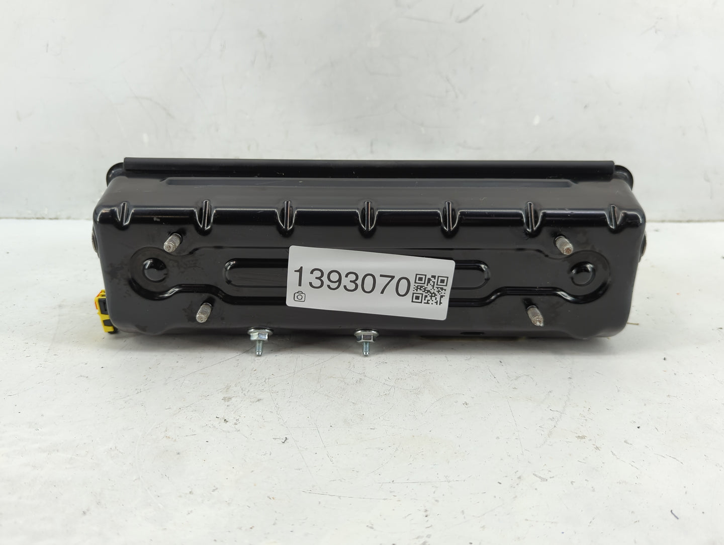 2015-2017 Chrysler 200 Air Bag Driver Left Knee OEM P/N:P68148431AB Fits Fits 2015 2016 2017 OEM Used Auto Parts - Oemusedau