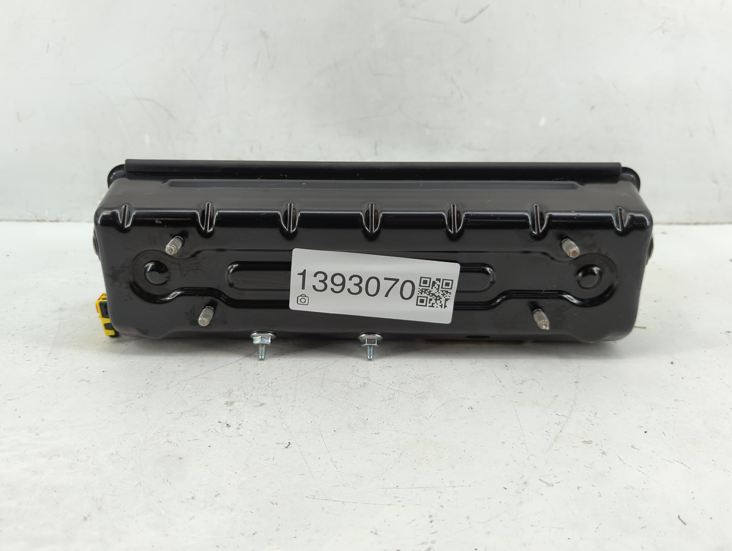 2015-2017 Chrysler 200 Air Bag Driver Left Knee OEM P/N:P68148431AB Fits Fits 2015 2016 2017 OEM Used Auto Parts - Oemusedau