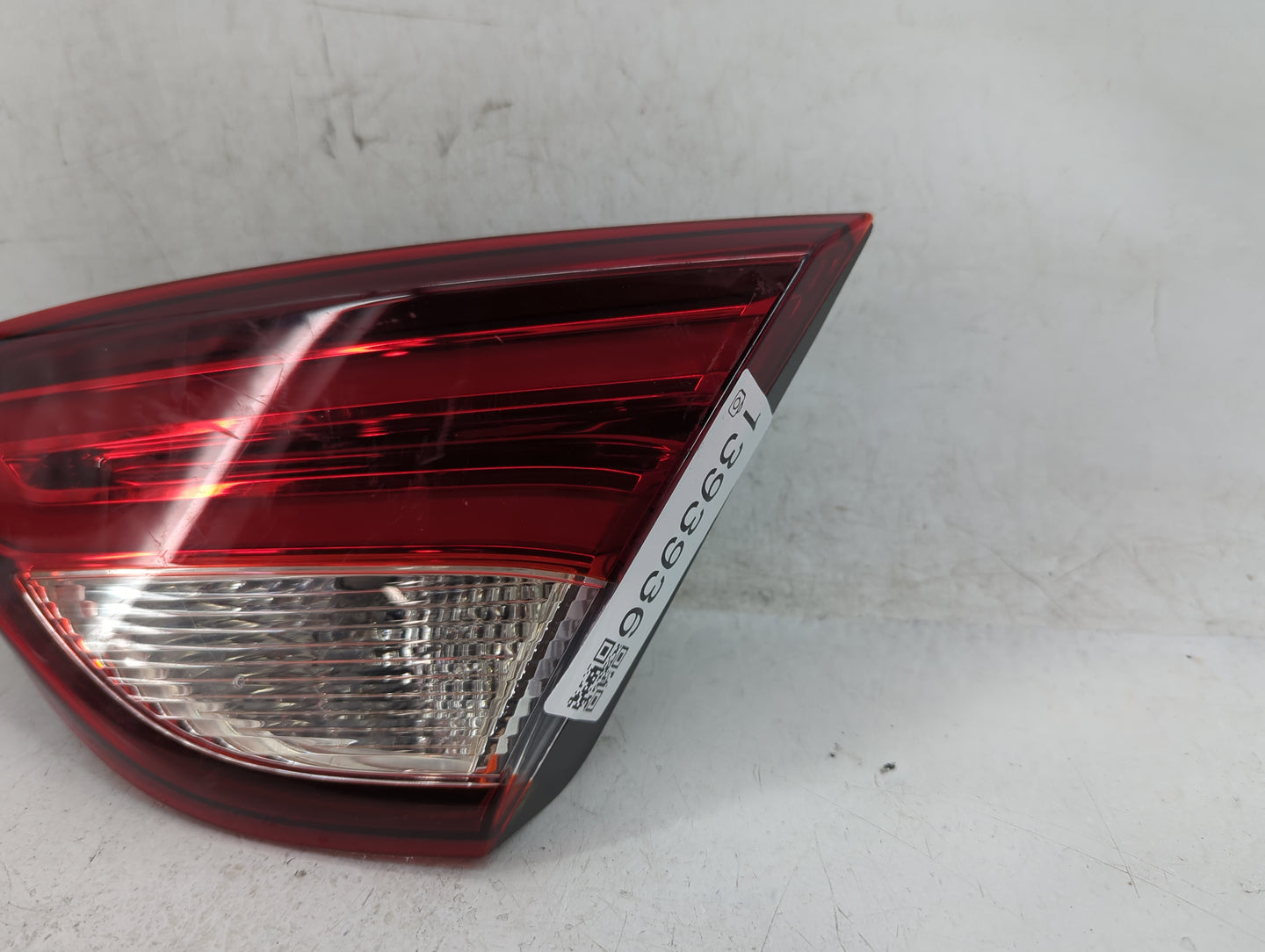 2015-2017 Chrysler 200 Tail Light Assembly Passenger Right OEM P/N:49033G Fits Fits 2015 2016 2017 OEM Used Auto Parts - Oem