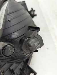 2015-2016 Chrysler 200 Driver Left Oem Fog Light Lamp - Oemusedautoparts1.com