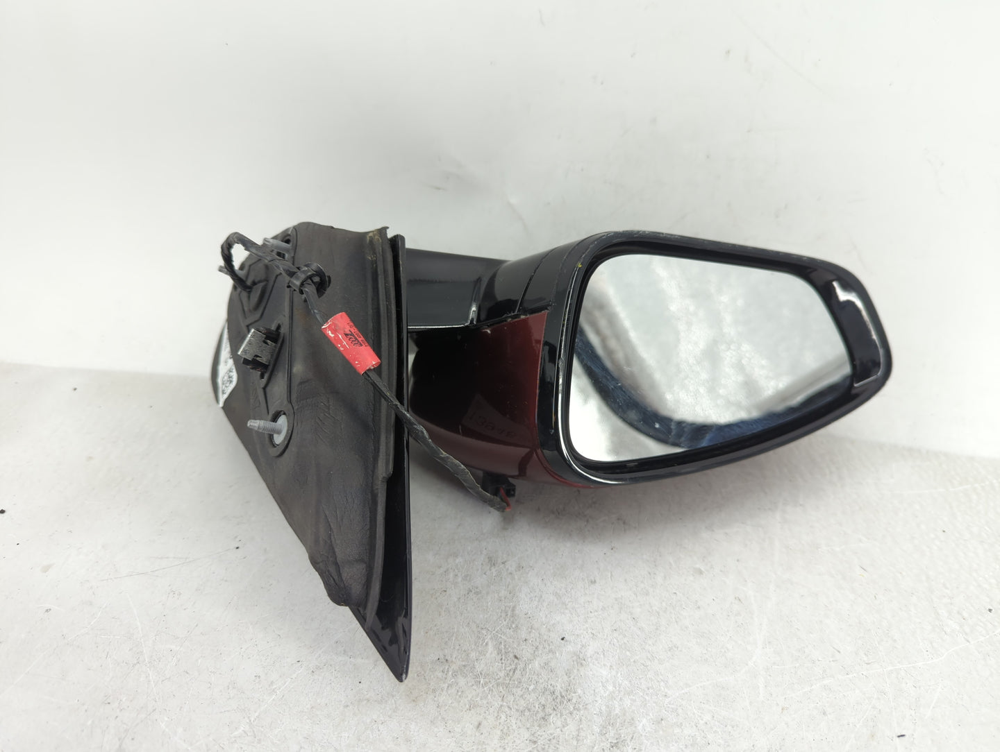 2015-2017 Chrysler 200 Driver Side View Mirror - Left Door Mirror OEM Used - Oemusedautoparts1.com