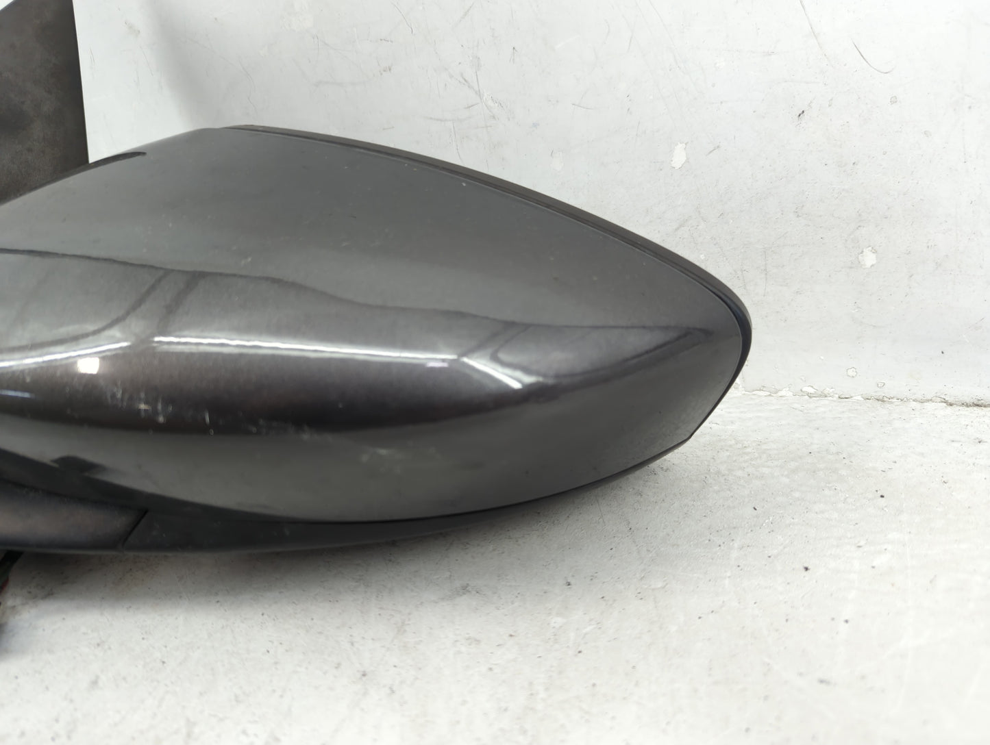 2015-2017 Chrysler 200 Driver Side View Mirror - Left Door Mirror OEM Used - Oemusedautoparts1.com