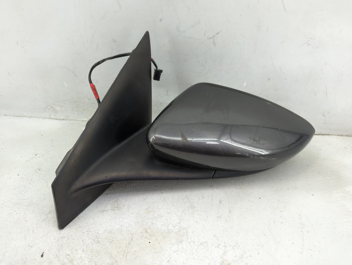 2015-2017 Chrysler 200 Driver Side View Mirror - Left Door Mirror OEM Used - Oemusedautoparts1.com