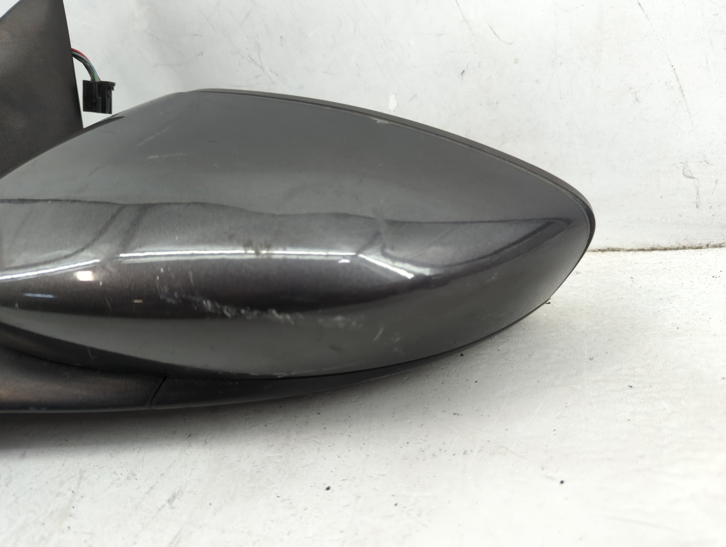 2015-2017 Chrysler 200 Driver Side View Mirror - Left Door Mirror OEM Used - Oemusedautoparts1.com