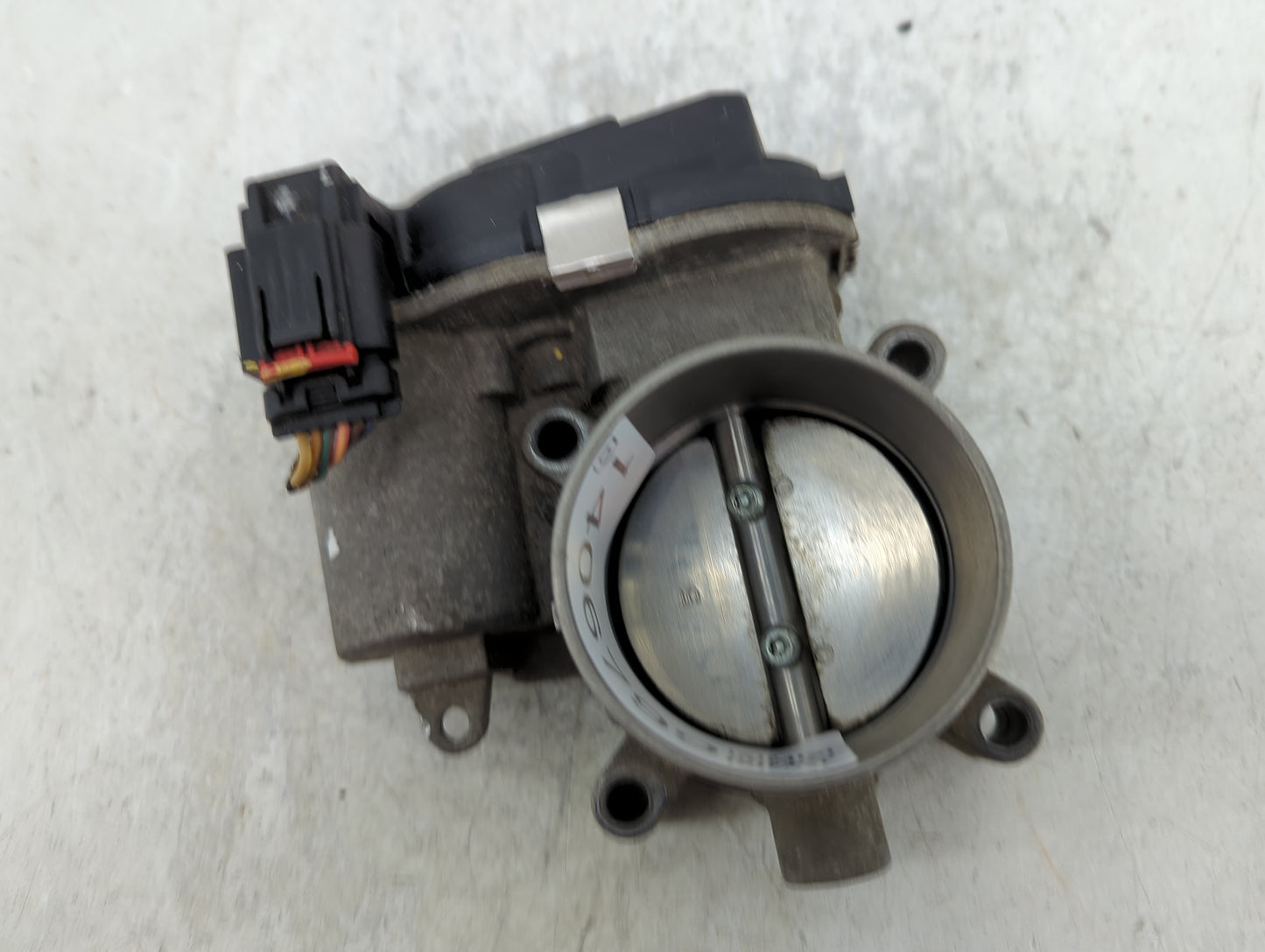 2015-2017 Chrysler 200 Throttle Body P/N:05184349AC Fits Fits 2014 2015 2016 2017 2018 2019 2020 2021 2022 OEM Used Auto Par