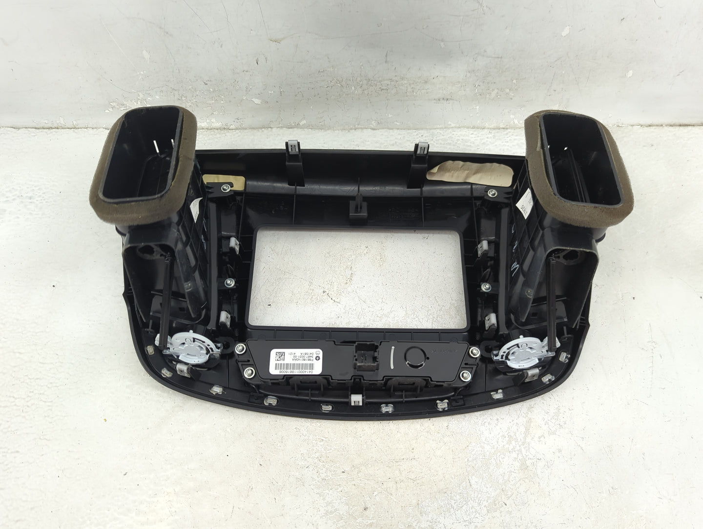 2015 Chrysler 200 Radio AM FM Cd Player Receiver Replacement P/N:68160143AA Fits OEM Used Auto Parts - Oemusedautoparts1.com