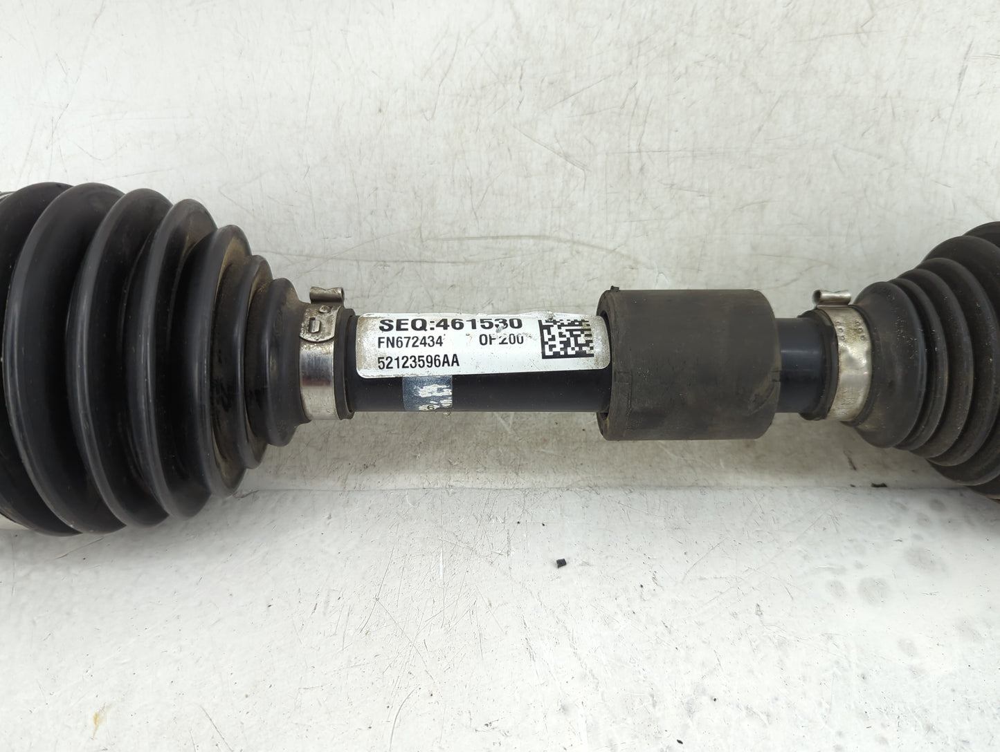2015-2017 Chrysler 200 Axle Shaft Front Driver Cv C/v - Oemusedautoparts1.com