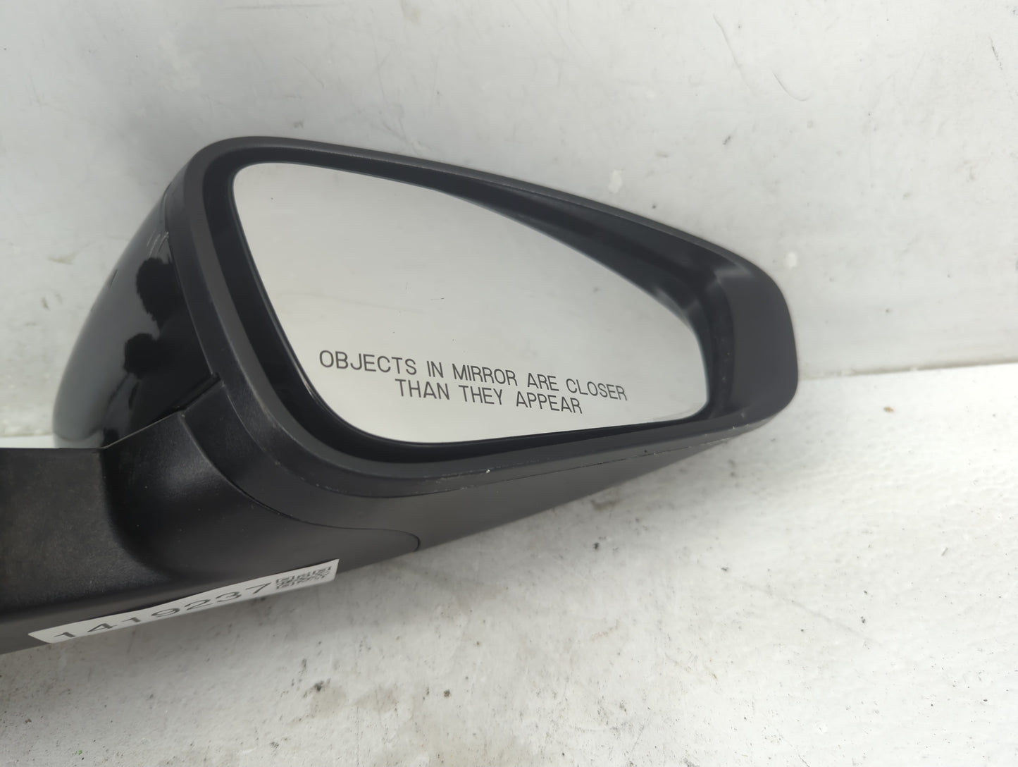 2015-2017 Chrysler 200 Passenger Side View Mirror - Right Door Mirror OEM Used - Oemusedautoparts1.com