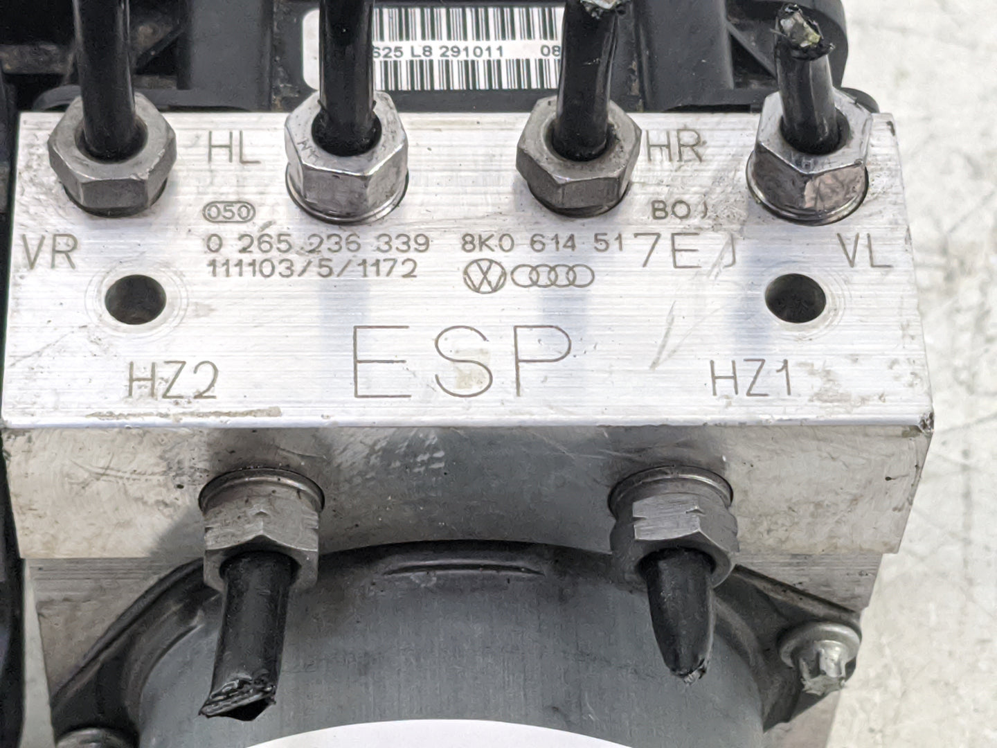 2015 Chrysler 200 ABS Pump Control Module Replacement P/N:8K0 614 51 0 265 236 339 Fits OEM Used Auto Parts - Oemusedautopar