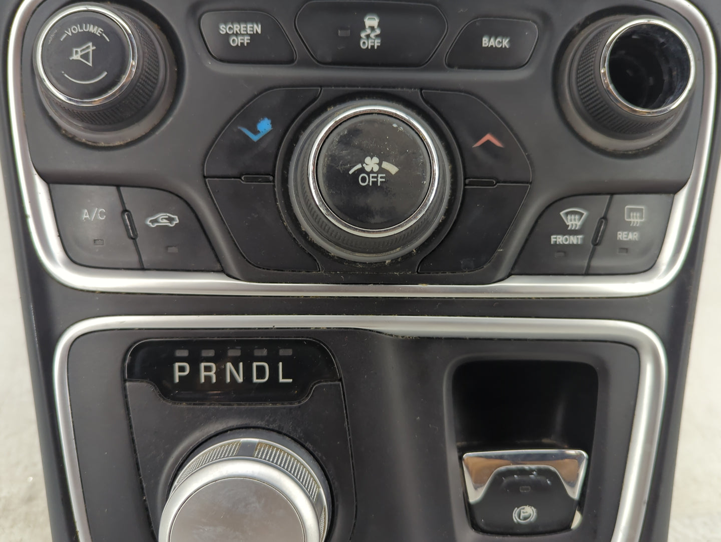 2015-2017 Chrysler 200 Climate Control Module Temperature AC/Heater Replacement P/N:05091529AE Fits Fits 2015 2016 2017 OEM 