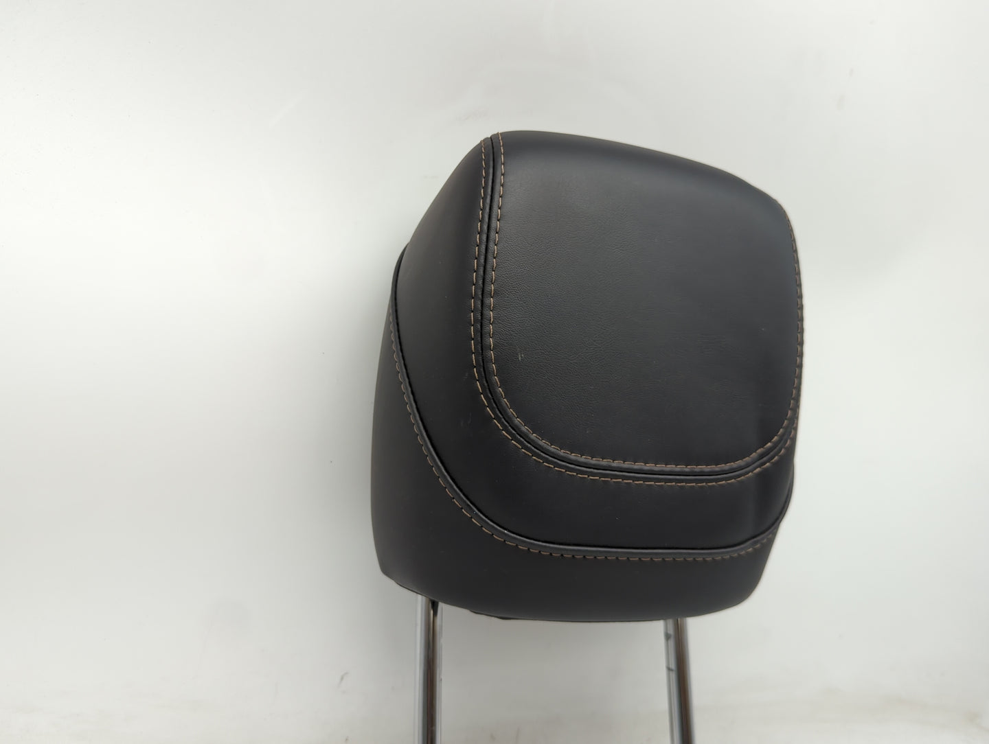 2015-2017 Chrysler 200 Headrest Head Rest Front Driver Passenger Seat Fits Fits 2015 2016 2017 OEM Used Auto Parts - Oemused