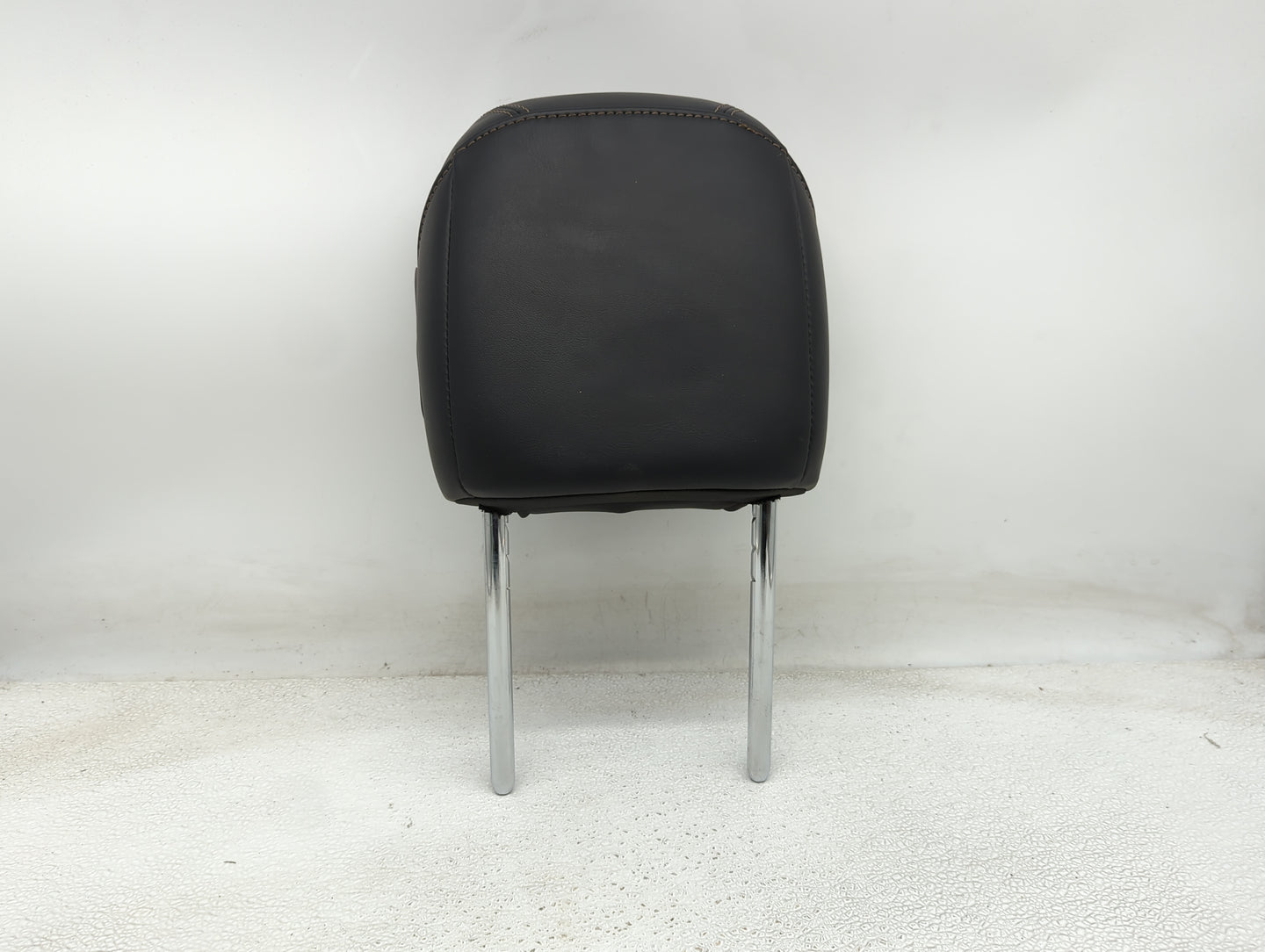 2015-2017 Chrysler 200 Headrest Head Rest Front Driver Passenger Seat - Oemusedautoparts1.com