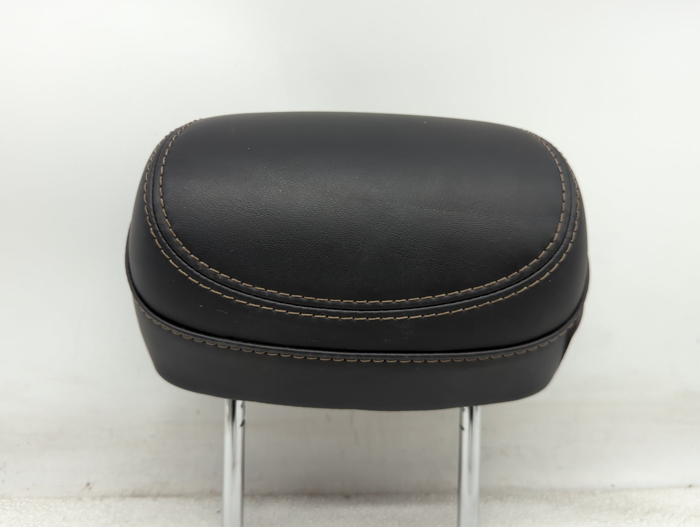 2015-2017 Chrysler 200 Headrest Head Rest Rear Seat Fits Fits 2015 2016 2017 OEM Used Auto Parts - Oemusedautoparts1.com