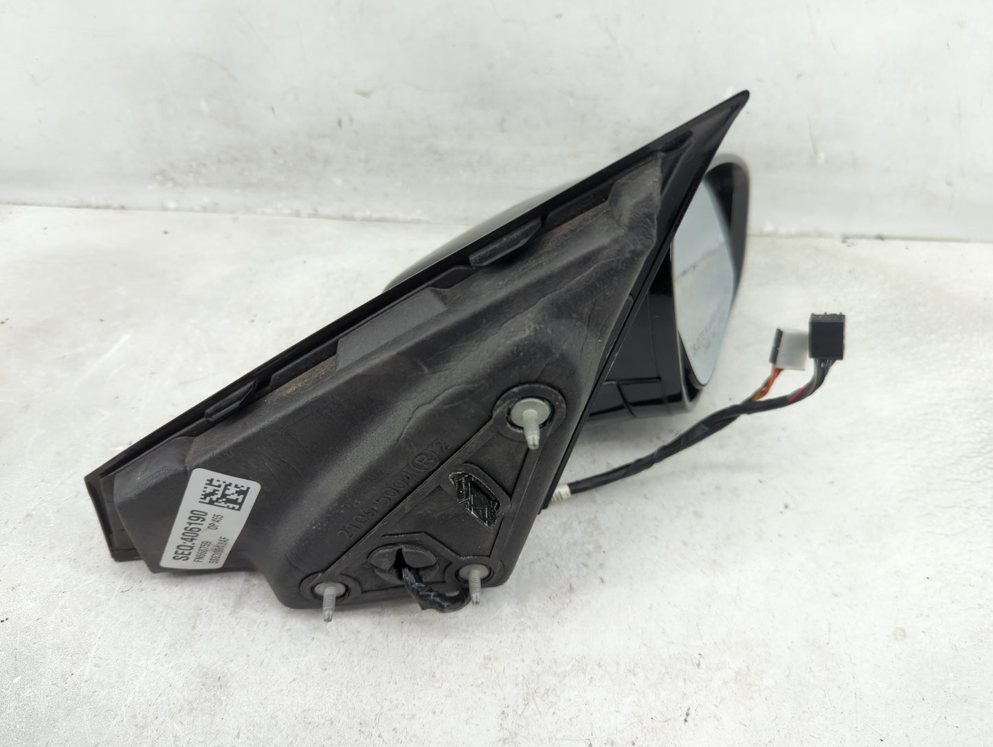2015-2017 Chrysler 200 Passenger Side View Mirror - Right Door Mirror OEM Used - Oemusedautoparts1.com