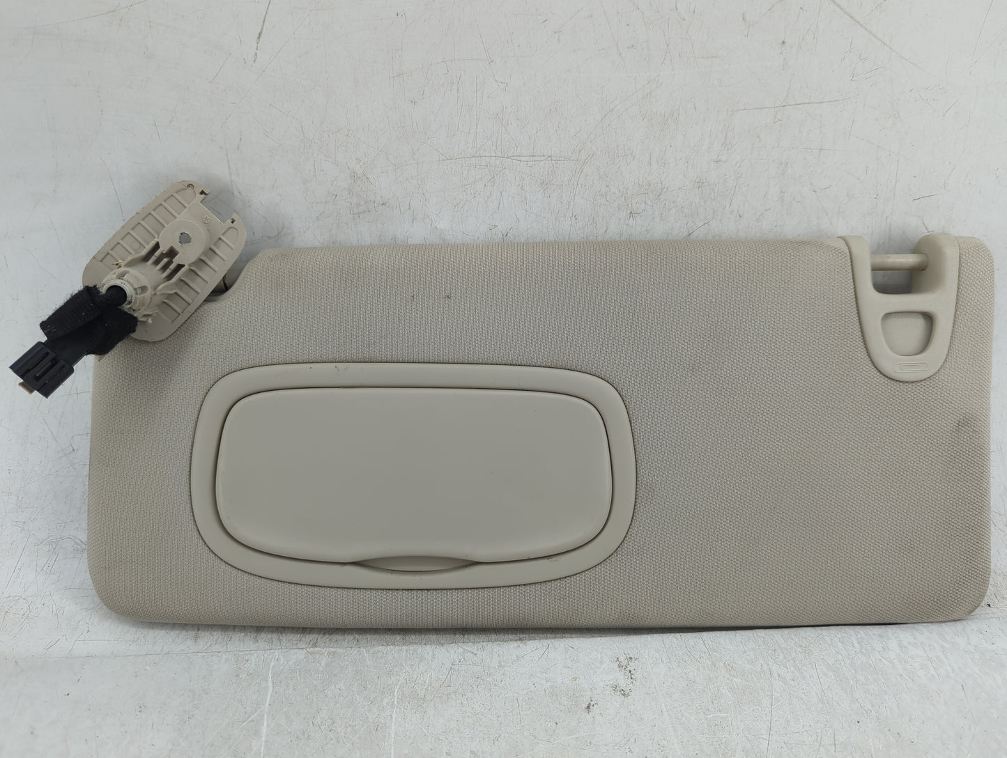 2015 Chrysler 200 Sun Visor Shade Replacement Driver Left Mirror Fits OEM Used Auto Parts - Oemusedautoparts1.com