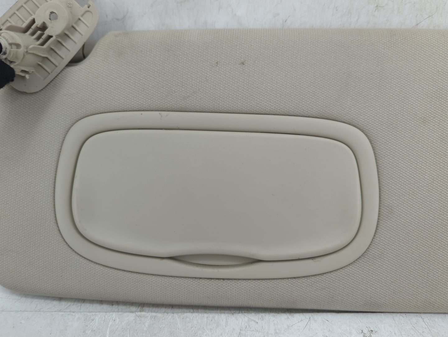 2015 Chrysler 200 Sun Visor Shade Replacement Driver Left Mirror Fits OEM Used Auto Parts - Oemusedautoparts1.com