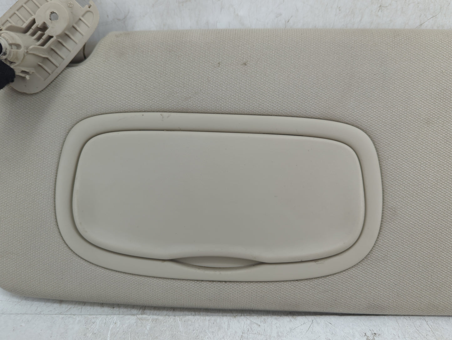 2015 Chrysler 200 Sun Visor Shade Replacement Driver Left Mirror Fits OEM Used Auto Parts - Oemusedautoparts1.com