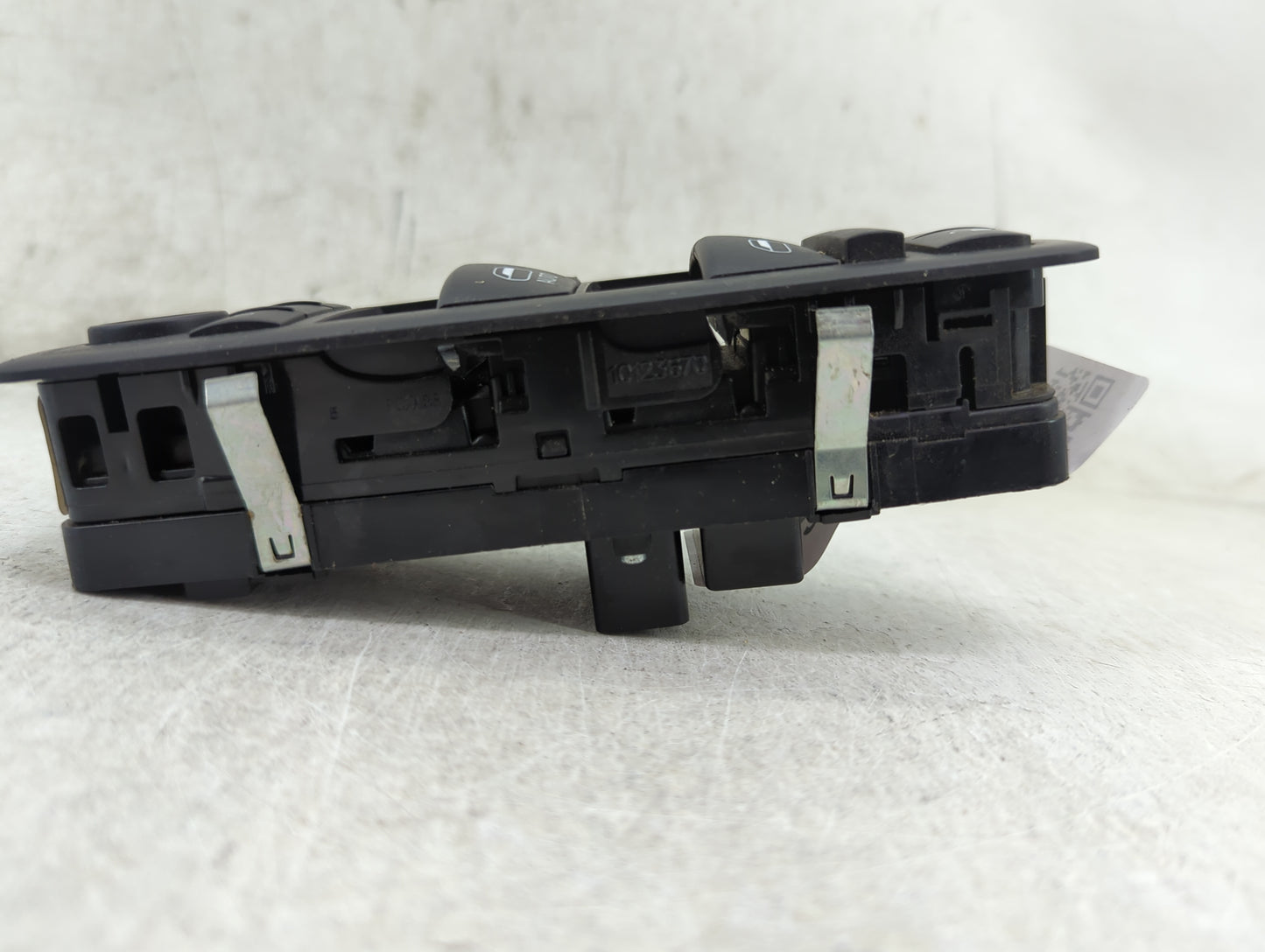 2015-2017 Chrysler 200 Master Power Window Switch Replacement Driver Side Left P/N:68271206AB Fits OEM Used Auto Parts - Oem