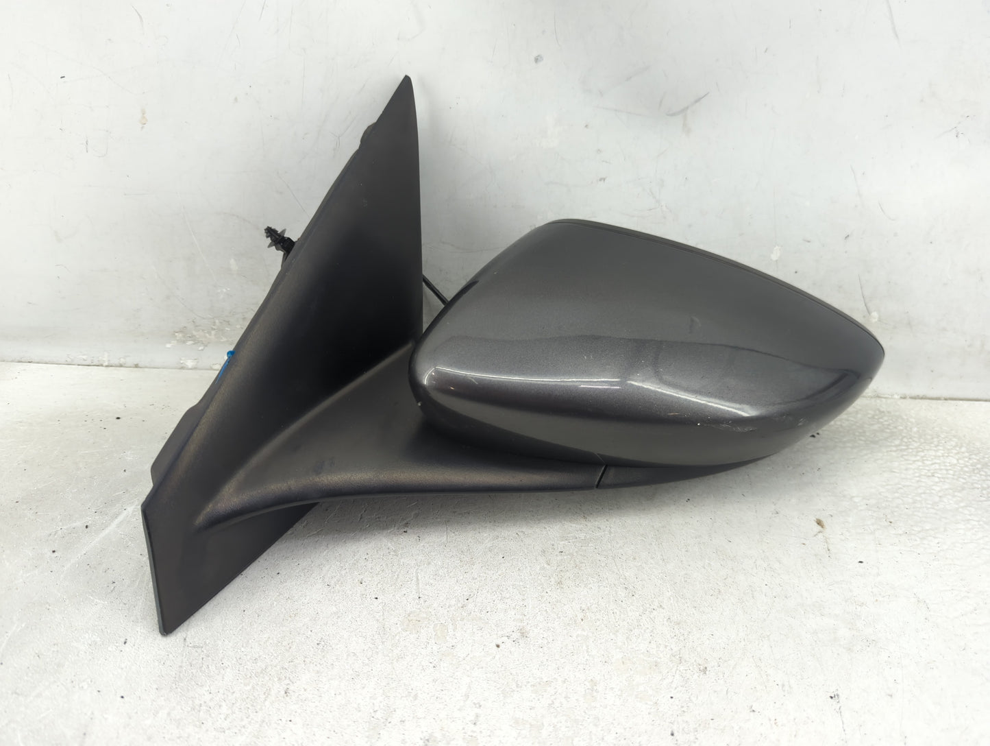 2015-2017 Chrysler 200 Driver Left Side View Manual Door Mirror - Oemusedautoparts1.com