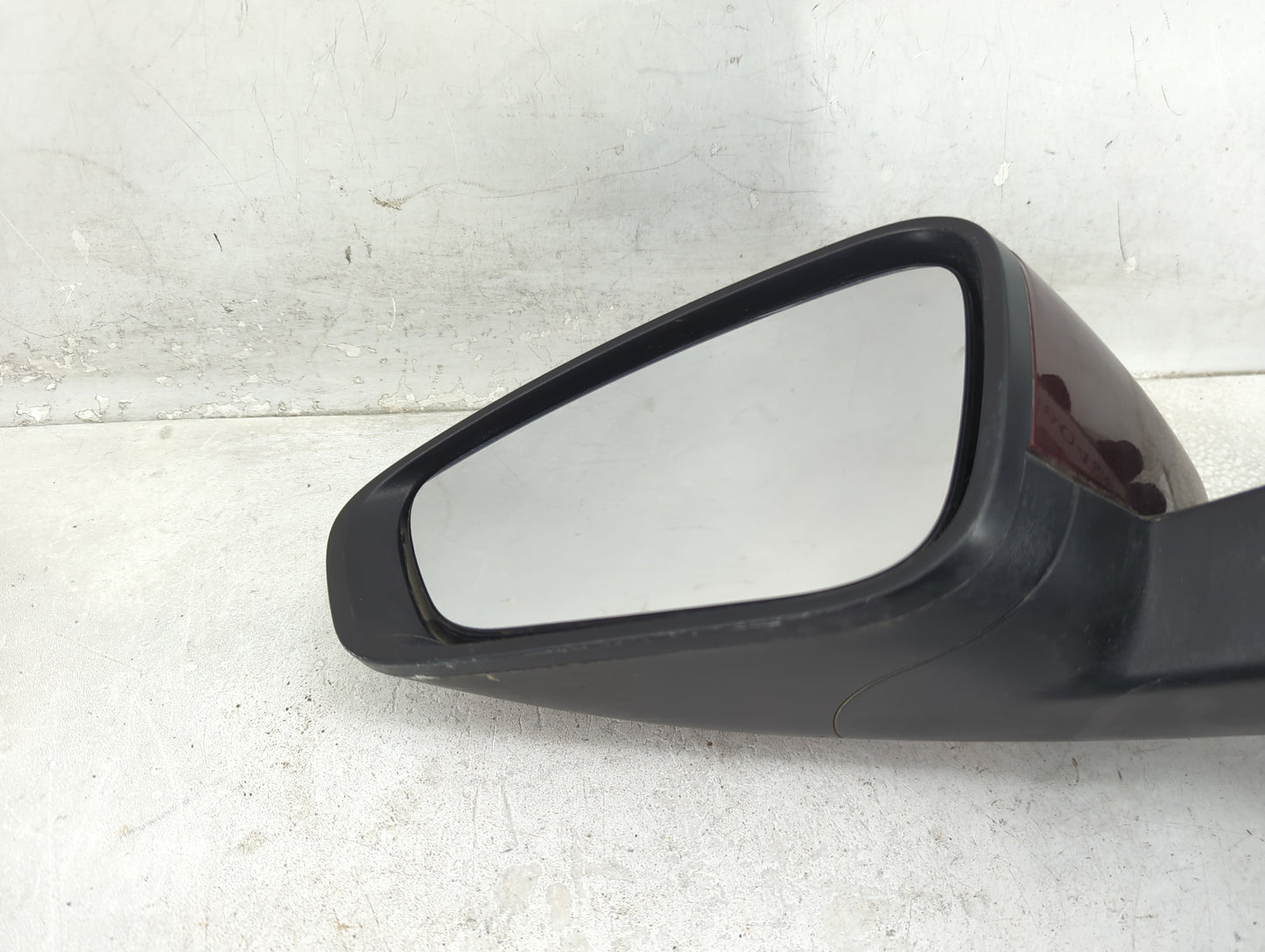 2015-2017 Chrysler 200 Driver Side View Mirror - Left Door Mirror OEM Used - Oemusedautoparts1.com