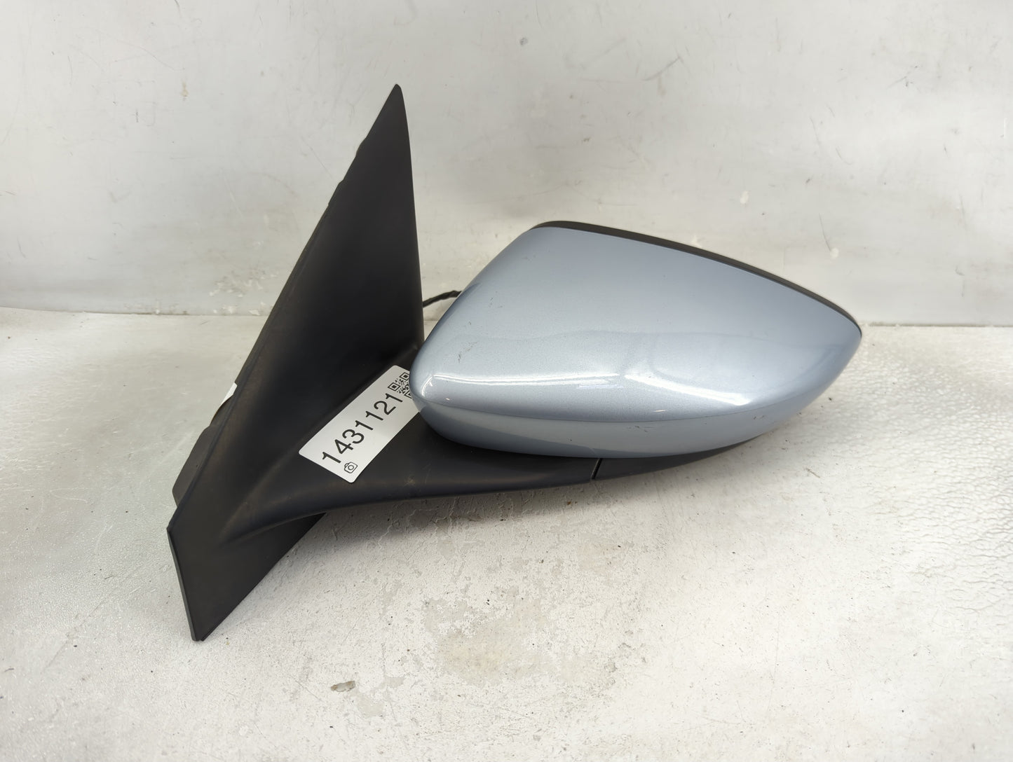 2015-2017 Chrysler 200 Driver Left Side View Manual Door Mirror - Oemusedautoparts1.com