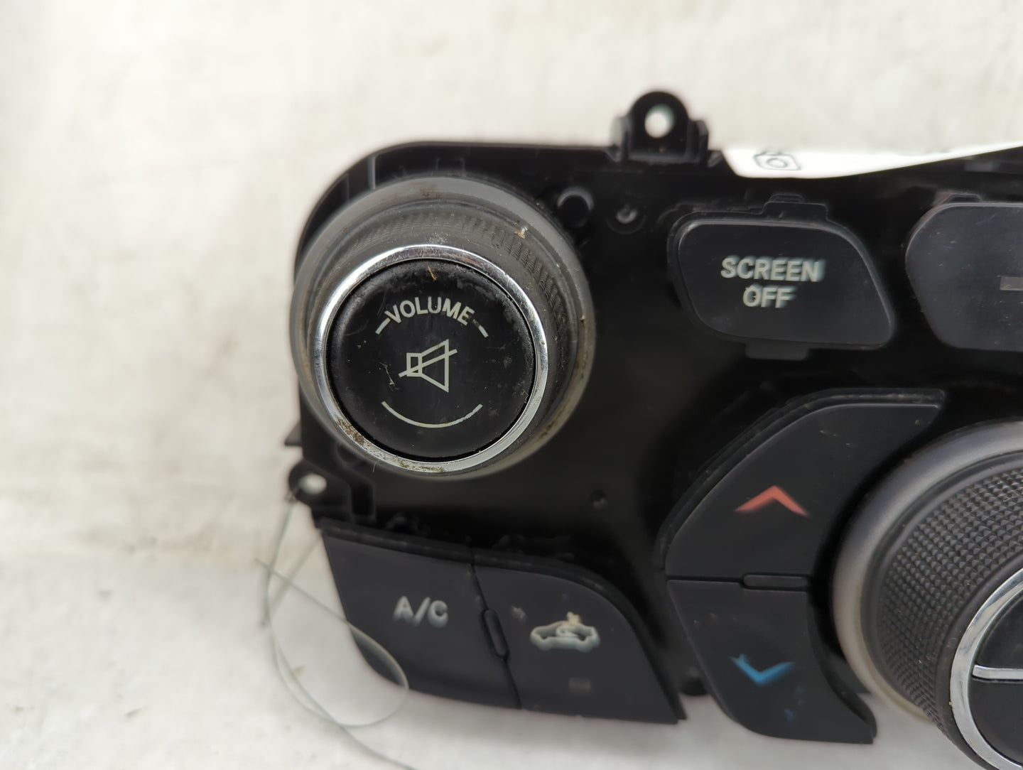 2015 Chrysler 200 Climate Control Module Temperature AC/Heater Replacement P/N:05091534AH 05091534AG, P05091534AG Fits OEM U