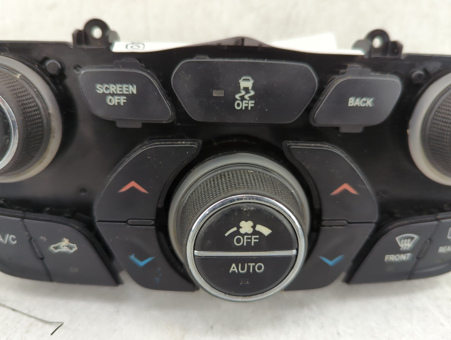 2015 Chrysler 200 Climate Control Module Temperature AC/Heater Replacement P/N:05091534AH 05091534AG, P05091534AG Fits OEM U