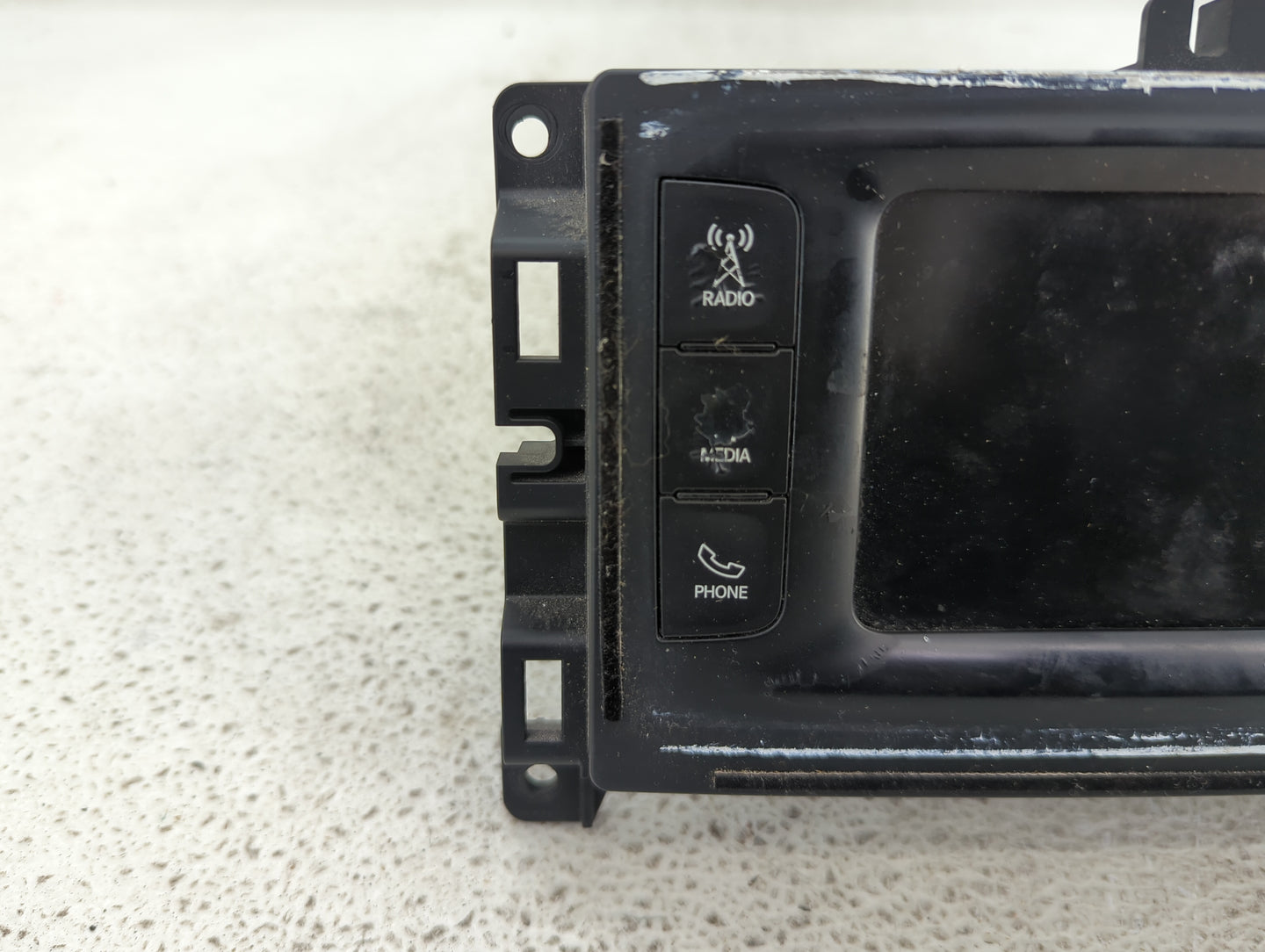2015 Chrysler 200 Radio AM FM Cd Player Receiver Replacement P/N:P68226693AE Fits OEM Used Auto Parts - Oemusedautoparts1.co