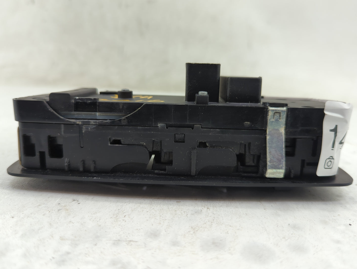 2015-2017 Chrysler 200 Master Power Window Switch Replacement Driver Side Left P/N:68231805AA Fits OEM Used Auto Parts - Oem