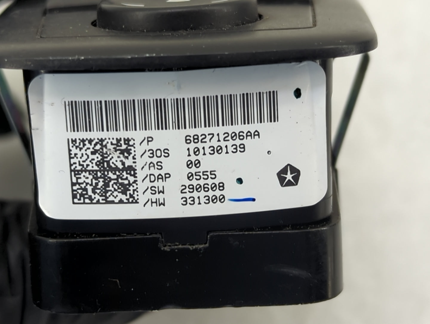 2015-2017 Chrysler 200 Master Power Window Switch Replacement Driver Side Left P/N:68271206AA Fits Fits 2013 2014 2015 2016 