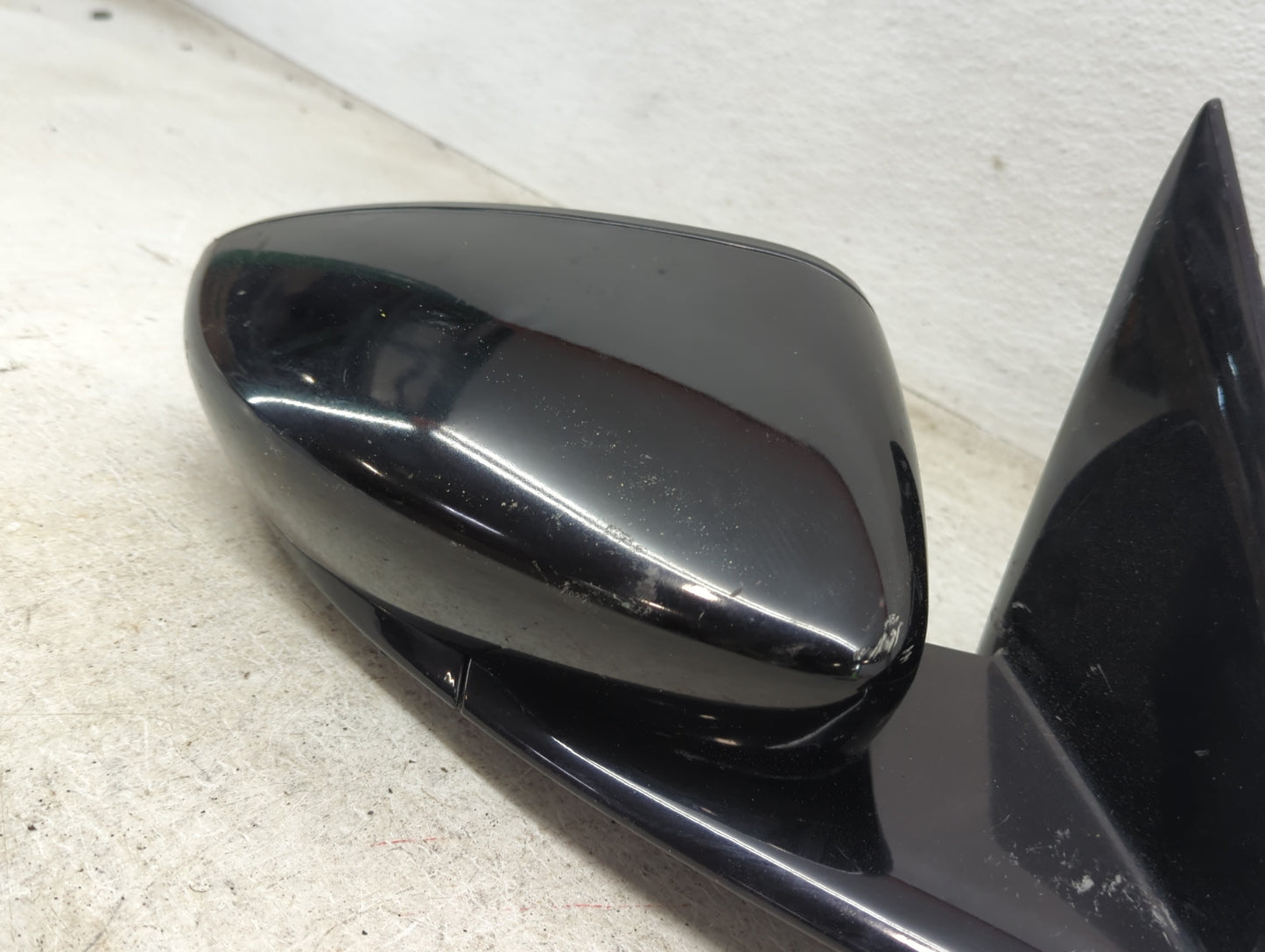 2015-2017 Chrysler 200 Passenger Side View Mirror - Right Door Mirror OEM Used - Oemusedautoparts1.com