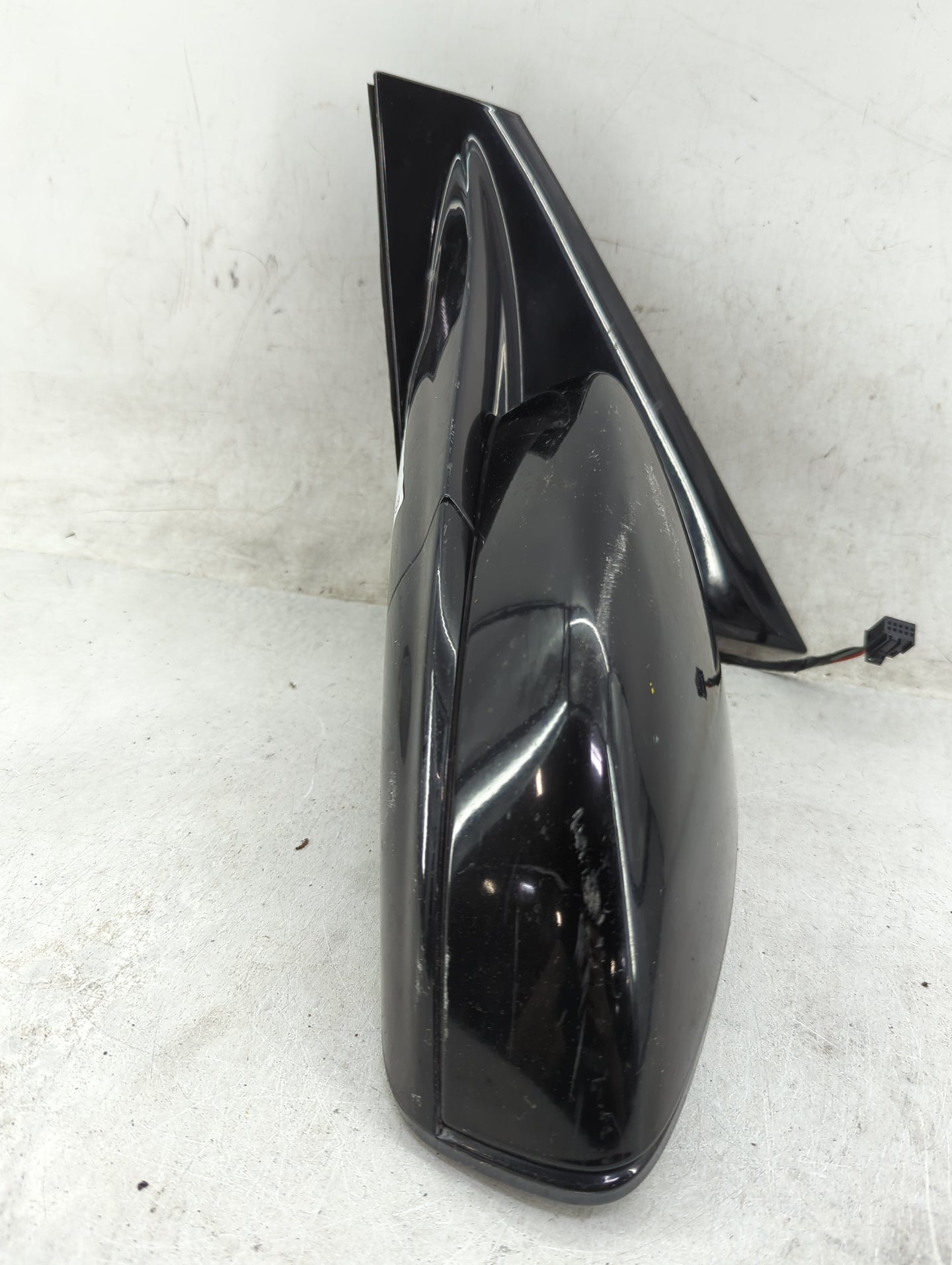 2015-2017 Chrysler 200 Driver Side View Mirror - Left Door Mirror OEM Used - Oemusedautoparts1.com