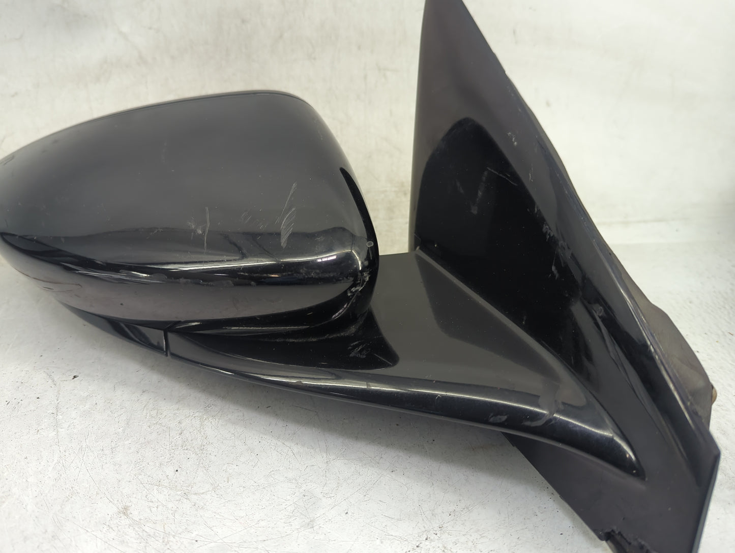 2015-2017 Chrysler 200 Passenger Side View Mirror - Right Door Mirror OEM Used - Oemusedautoparts1.com
