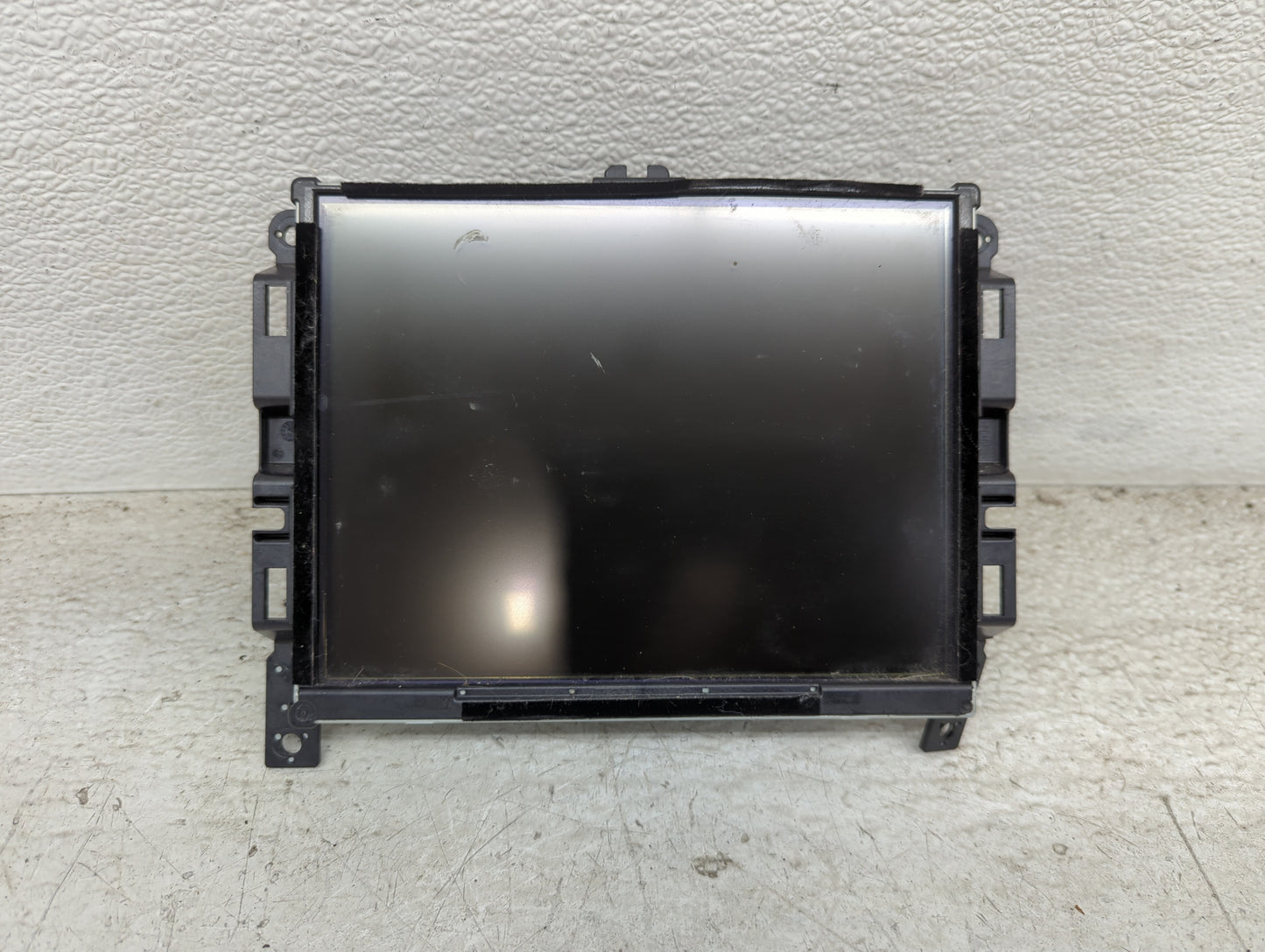 2015 Chrysler 200 Information Display Screen - Oemusedautoparts1.com