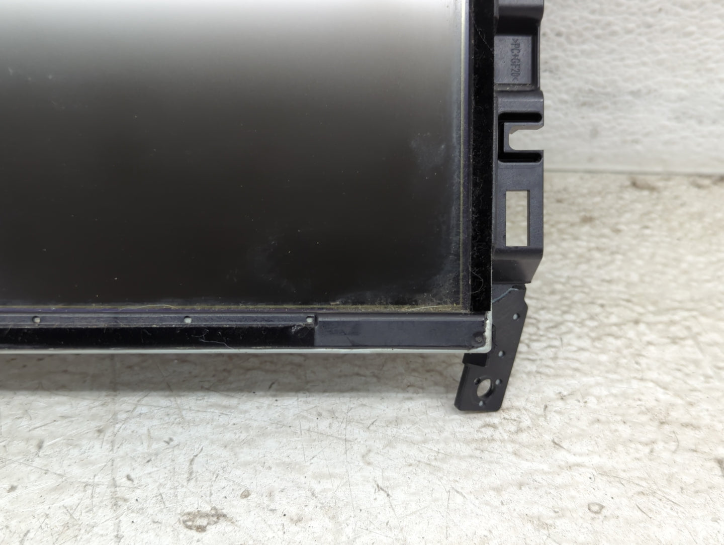 2015 Chrysler 200 Information Display Screen - Oemusedautoparts1.com