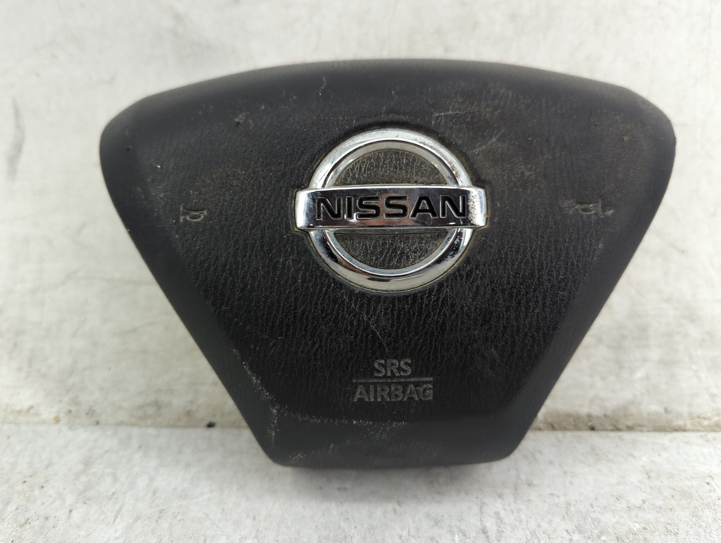 2015-2017 Chrysler 200 Air Bag Driver Left Steering Wheel Mounted 1458619 - Oemusedautoparts1.com