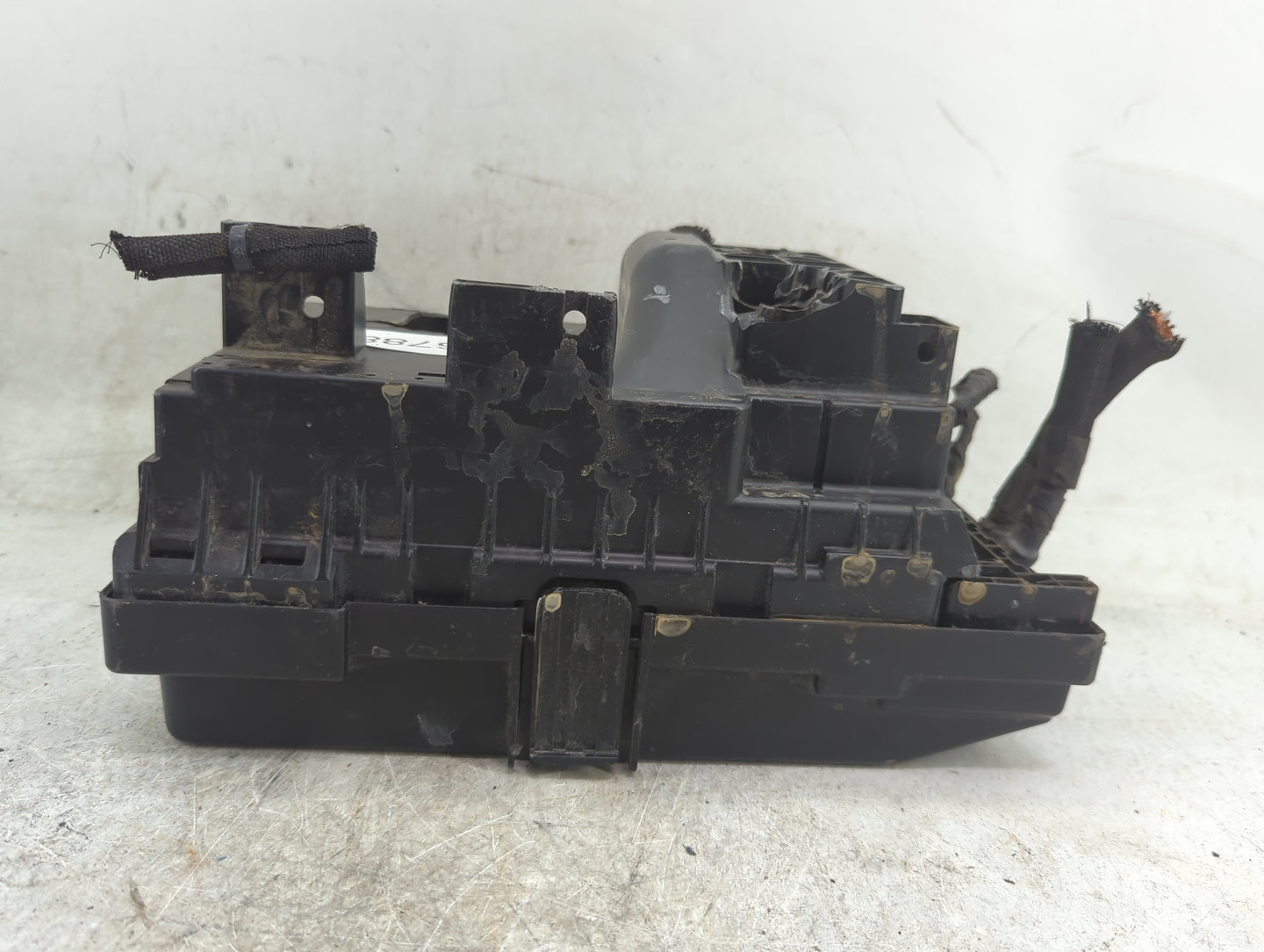2015 Chrysler 200 Fusebox Fuse Box Panel Relay Module P/N:68209781AD Fits OEM Used Auto Parts - Oemusedautoparts1.com