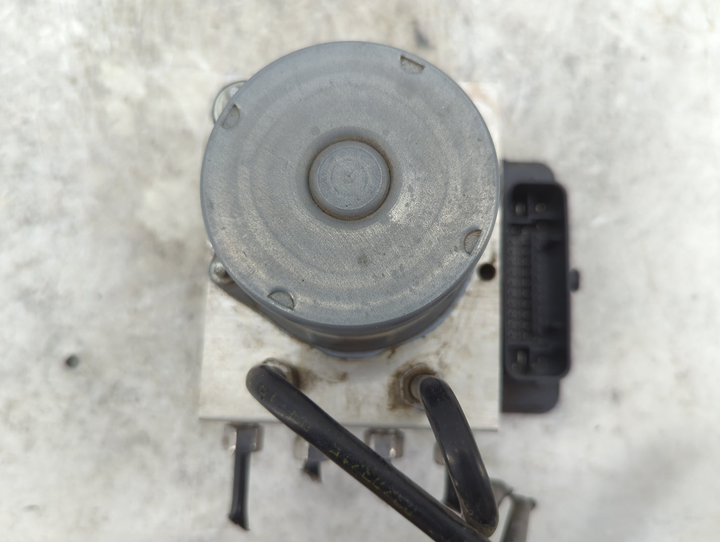 2015 Chrysler 200 ABS Pump Control Module Replacement P/N:P68232470AB TYA084524153, 0 265 251 706, 0 265 954 705 Fits OEM Us