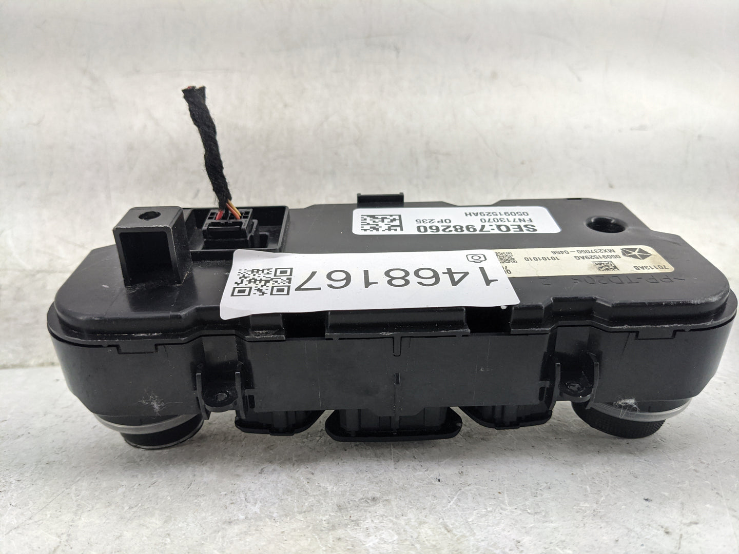 2015-2017 Chrysler 200 Climate Control Module Temperature AC/Heater Replacement P/N:05091529AG 05091529AH Fits Fits 2015 201