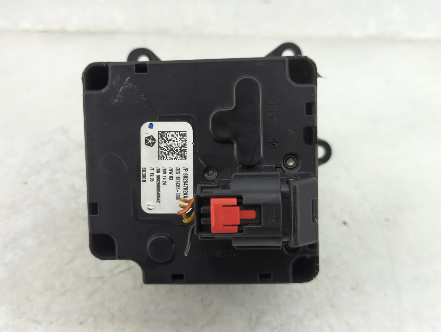 2015 Chrysler 200 PCM Engine Control Computer ECU ECM PCU OEM P/N:68264792AA 10124385-0000 Fits OEM Used Auto Parts - Oemuse