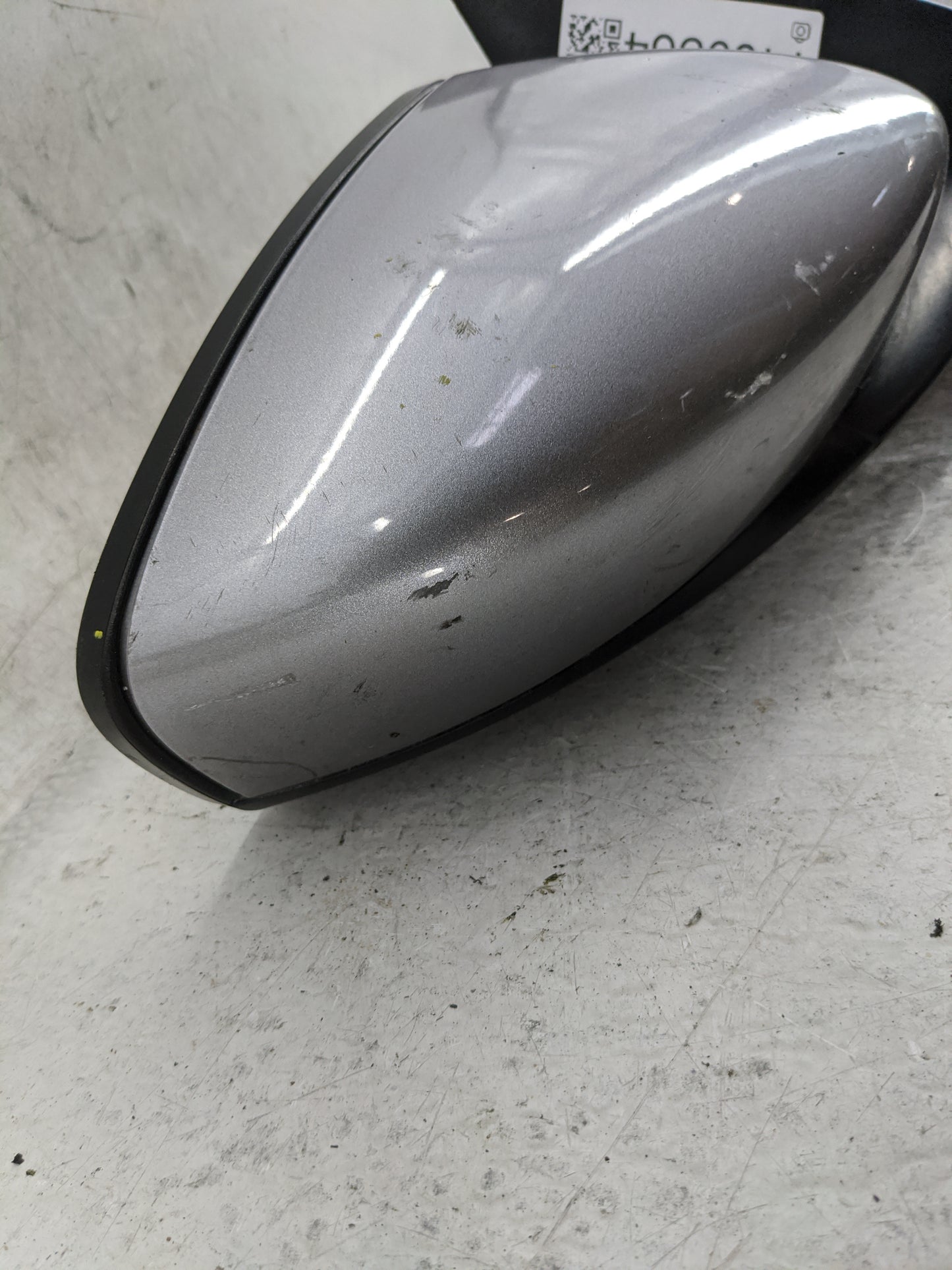 2015-2017 Chrysler 200 Passenger Side View Mirror - Right Door Mirror OEM Used - Oemusedautoparts1.com
