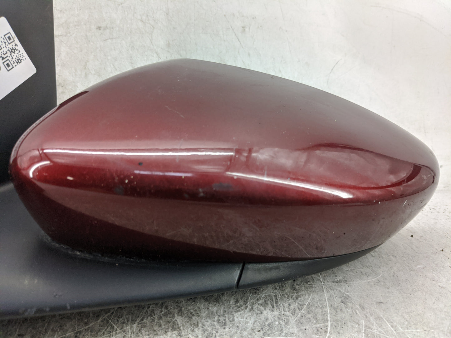 2015-2017 Chrysler 200 Driver Side View Mirror - Left Door Mirror OEM Used - Oemusedautoparts1.com