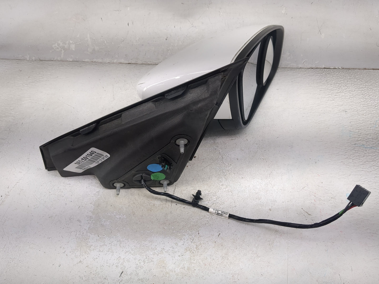 2015-2017 Chrysler 200 Passenger Side View Mirror - Right Door Mirror OEM Used - Oemusedautoparts1.com