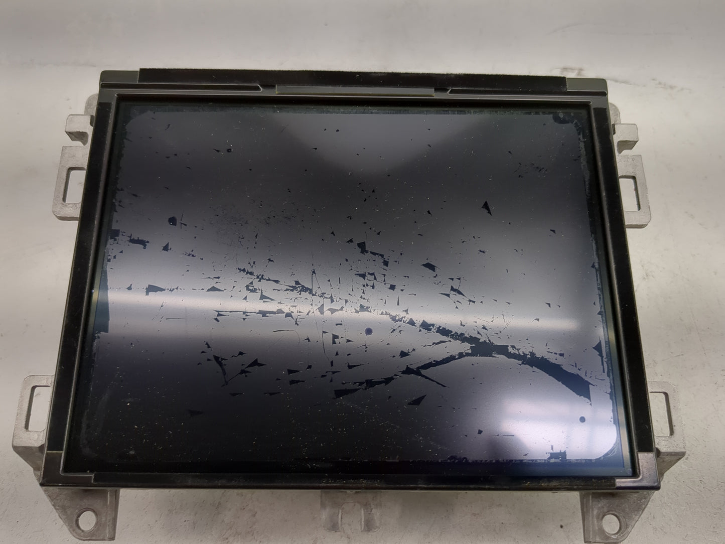 2015 Chrysler 200 Radio AM FM Cd Player Receiver Replacement P/N:2098978-1 M3C4102980_08 Fits OEM Used Auto Parts - Oemuseda