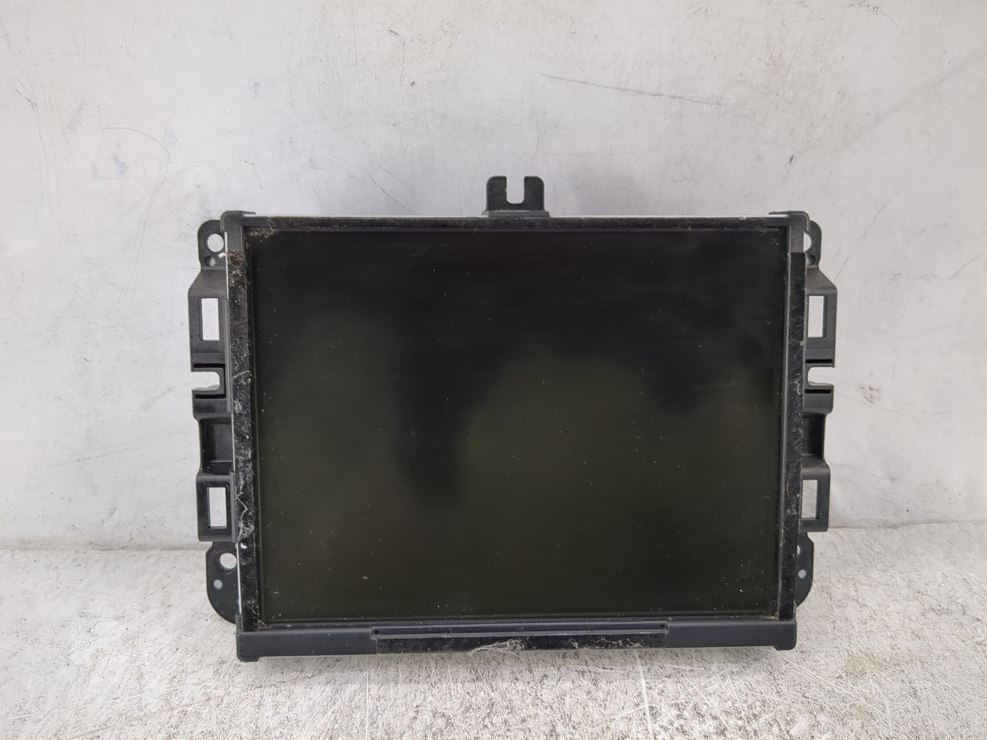 2015 Chrysler 200 Information Display Screen 1483021 - Oemusedautoparts1.com
