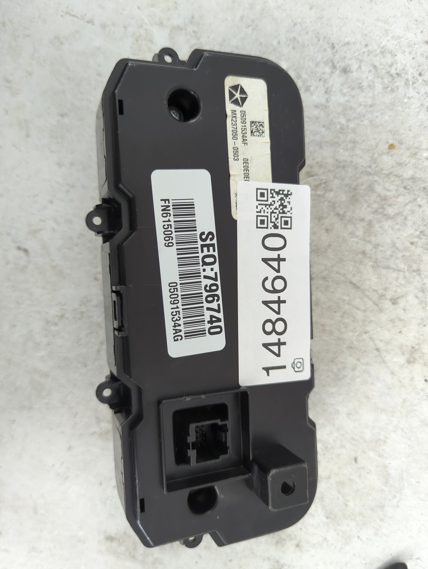 2015 Chrysler 200 Climate Control Module Temperature AC/Heater Replacement P/N:05091534AF 05091534AG, MZ237050-0503 Fits OEM