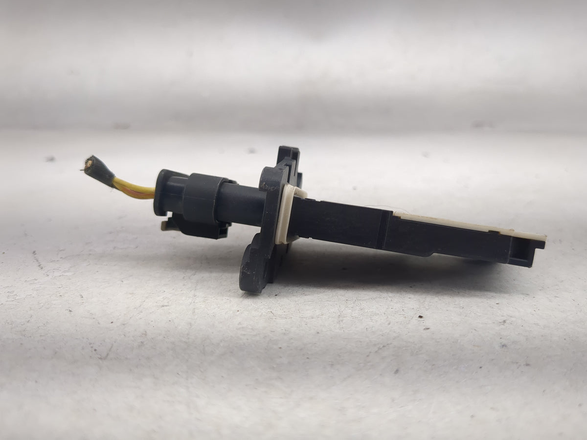 2015-2017 Chrysler 200 Mass Air Flow Meter Maf Sensor 1485863 - Oemusedautoparts1.com