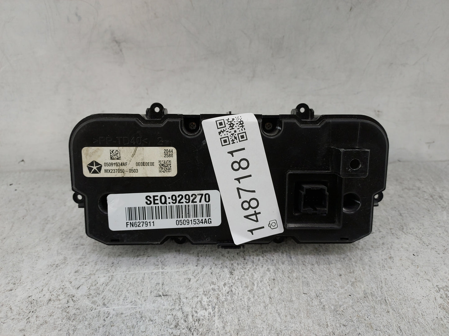 2015 Chrysler 200 Climate Control Module Temperature AC/Heater Replacement P/N:05091534AF MX237050-0503, 05091534AG Fits OEM