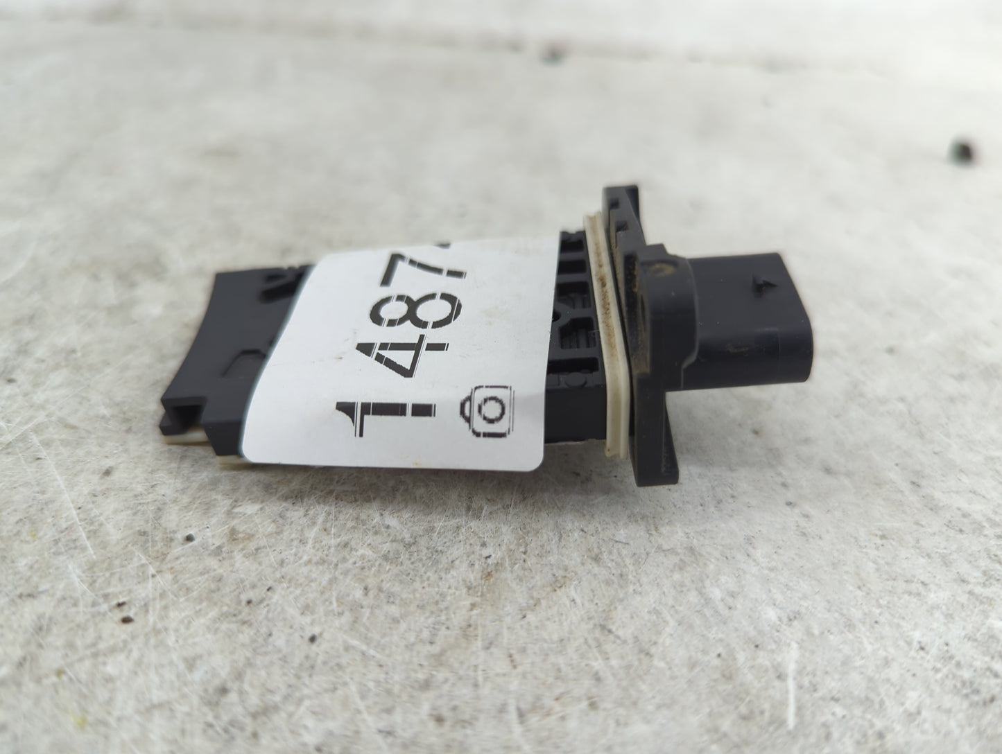 2015-2017 Chrysler 200 Mass Air Flow Meter Maf 1487424 - Oemusedautoparts1.com